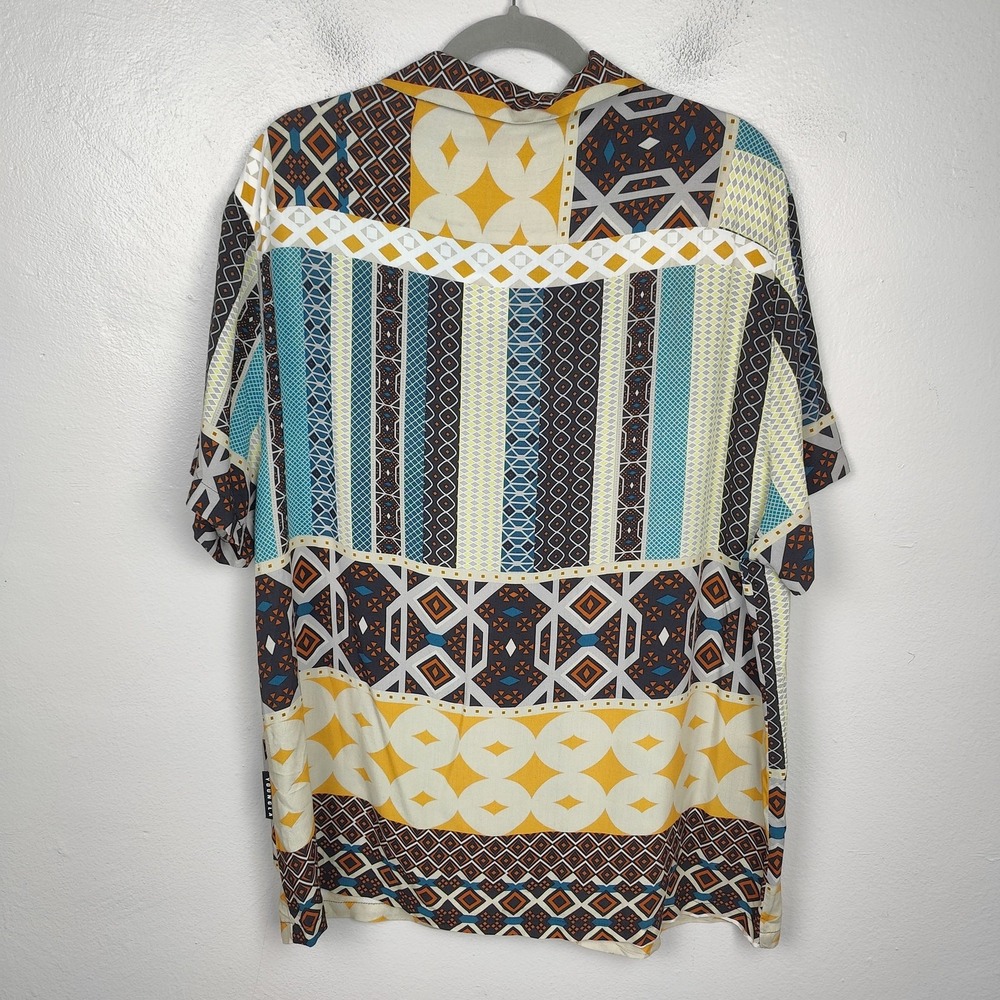 YoungLA Button Up‎ Shirt Mens Medium AOP All Over Tribal Print Viscose Preppy - Picture 3 of 6